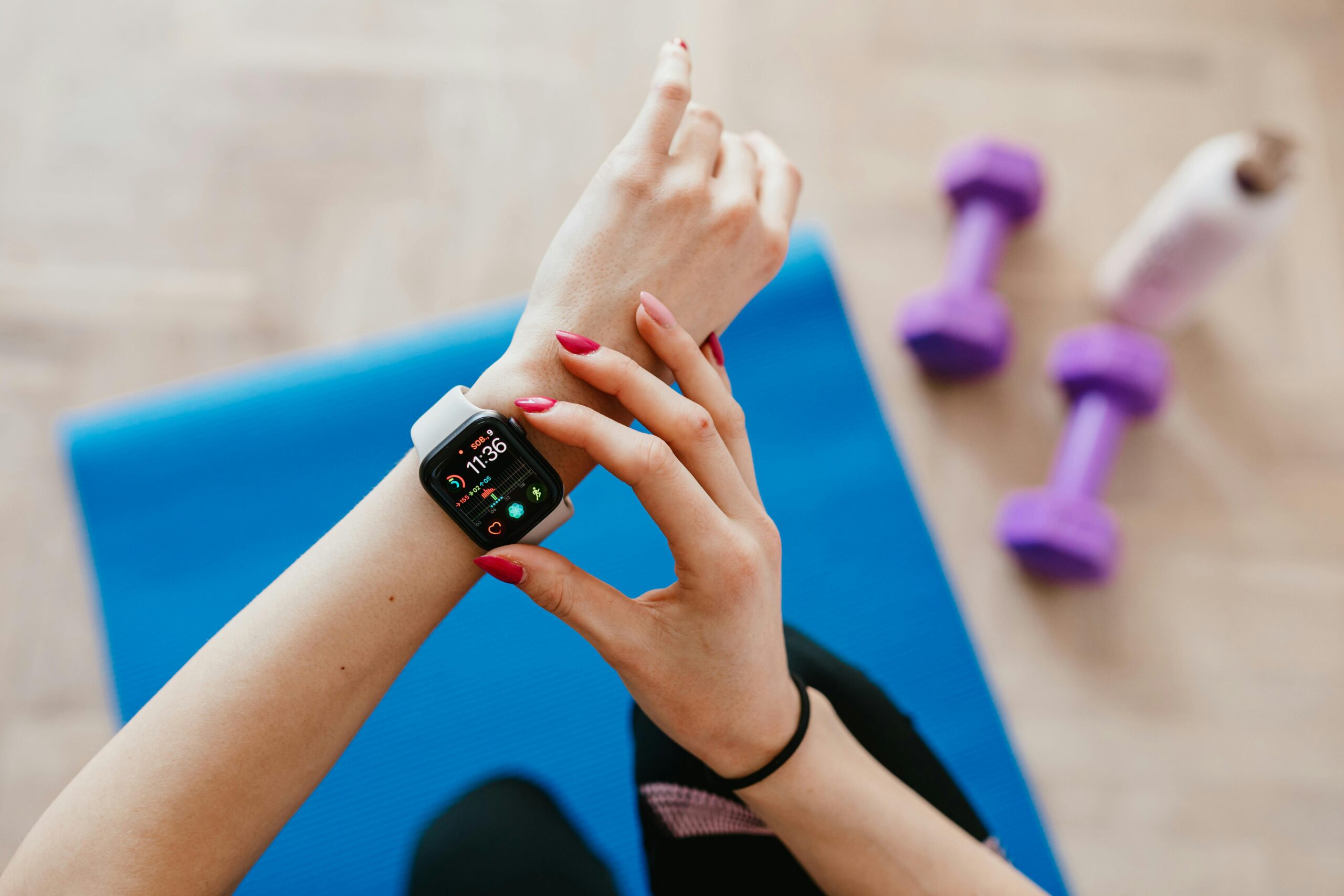 Wearable Fitness Tech: Revolutionizing Health and Wellness